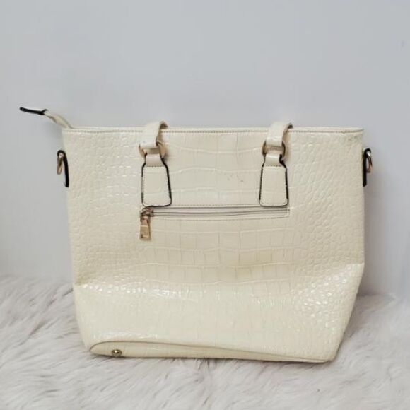 Glossy Croc Large Tote Purse Cream Gold Hardware - Picture 2 of 5